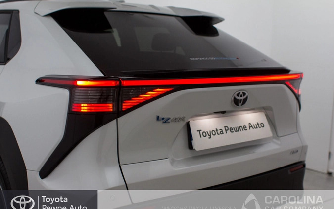 Toyota bZ4X cena 188000 przebieg: 9995, rok produkcji 2022 z Koronowo małe 172